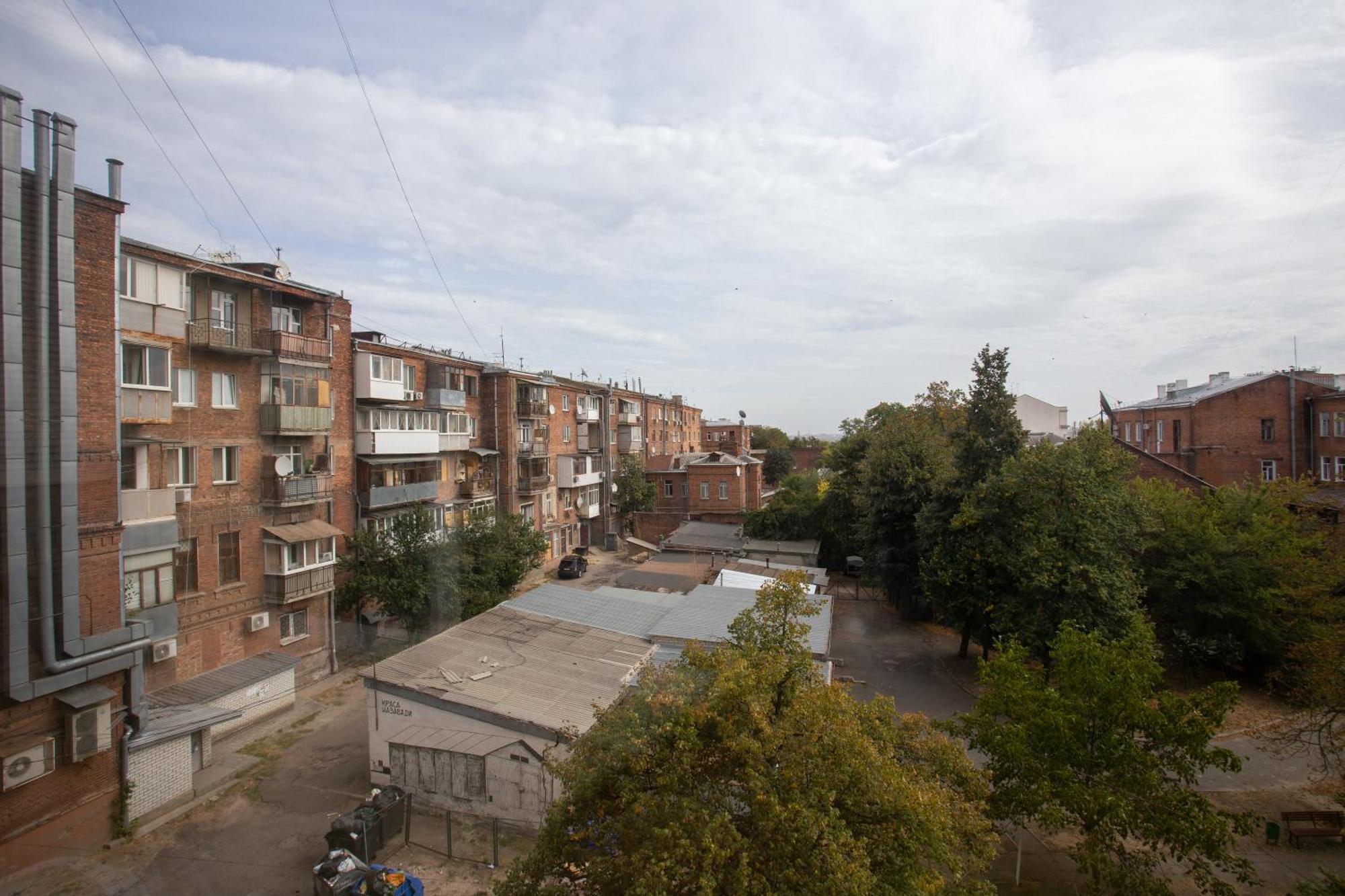 Skovorody Metro Station Apartment คาร์คิฟ ภายนอก รูปภาพ