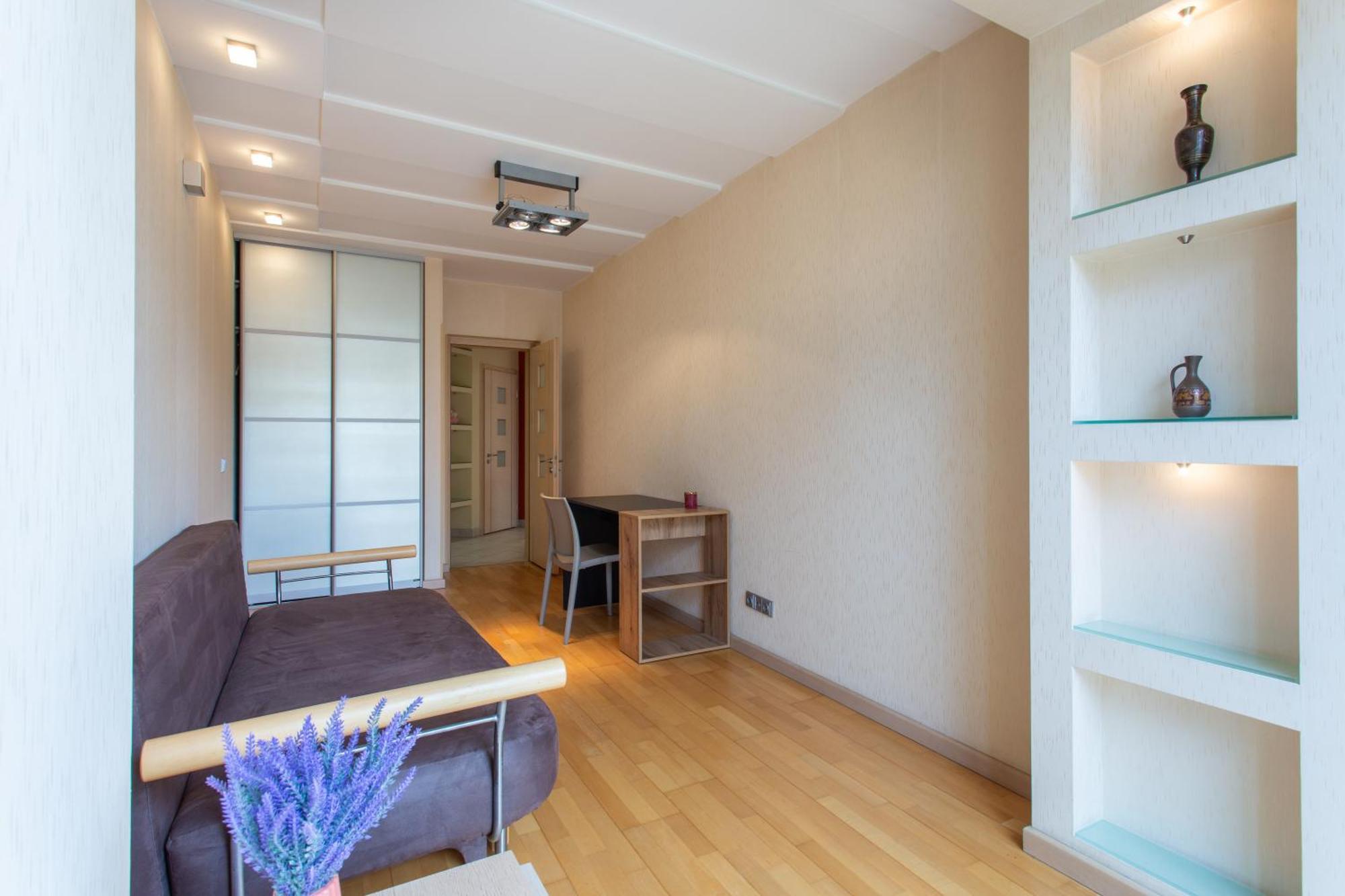 Skovorody Metro Station Apartment คาร์คิฟ ภายนอก รูปภาพ